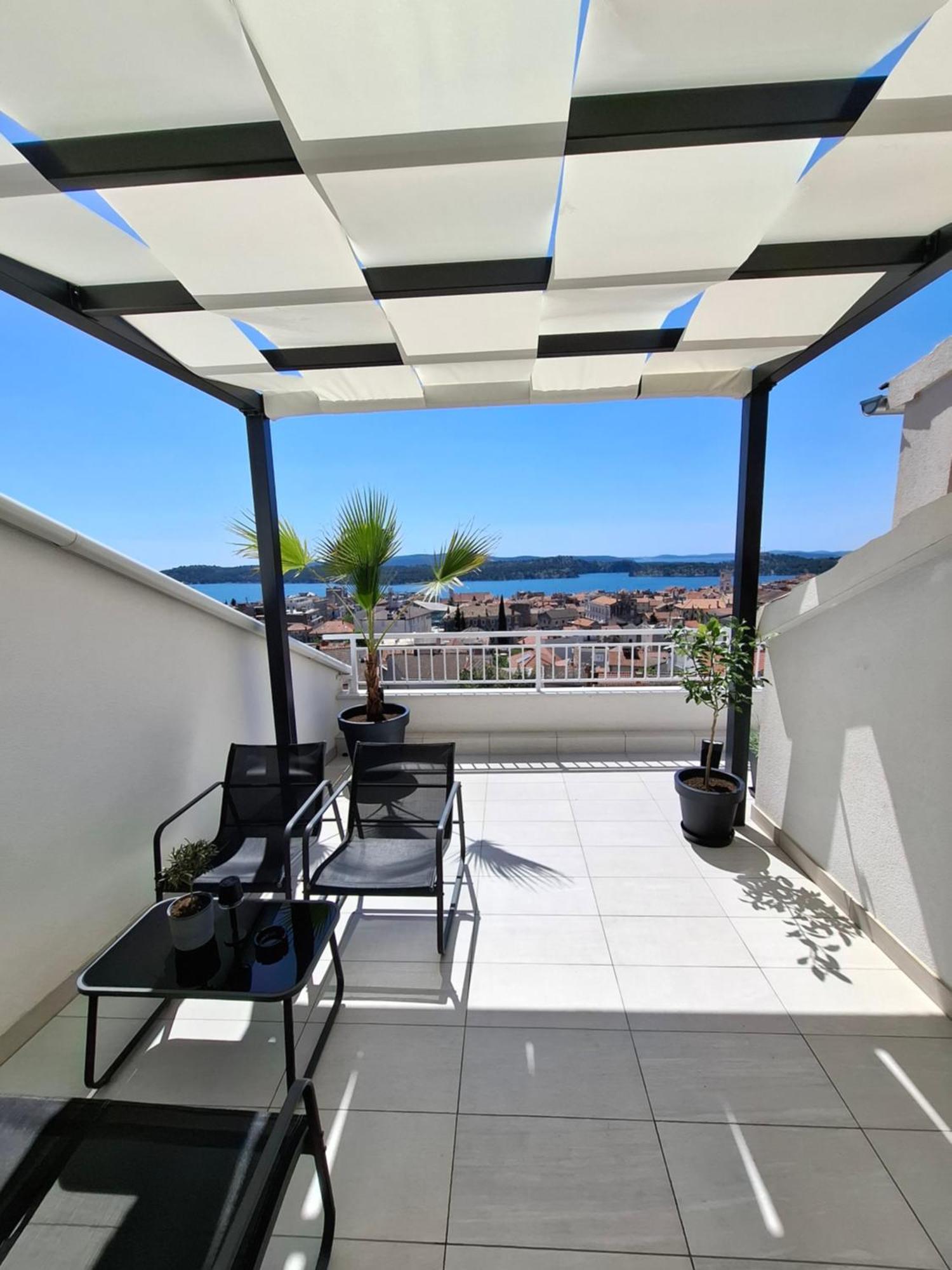 Carla Panorama Apartment ชิเบนิก ภายนอก รูปภาพ