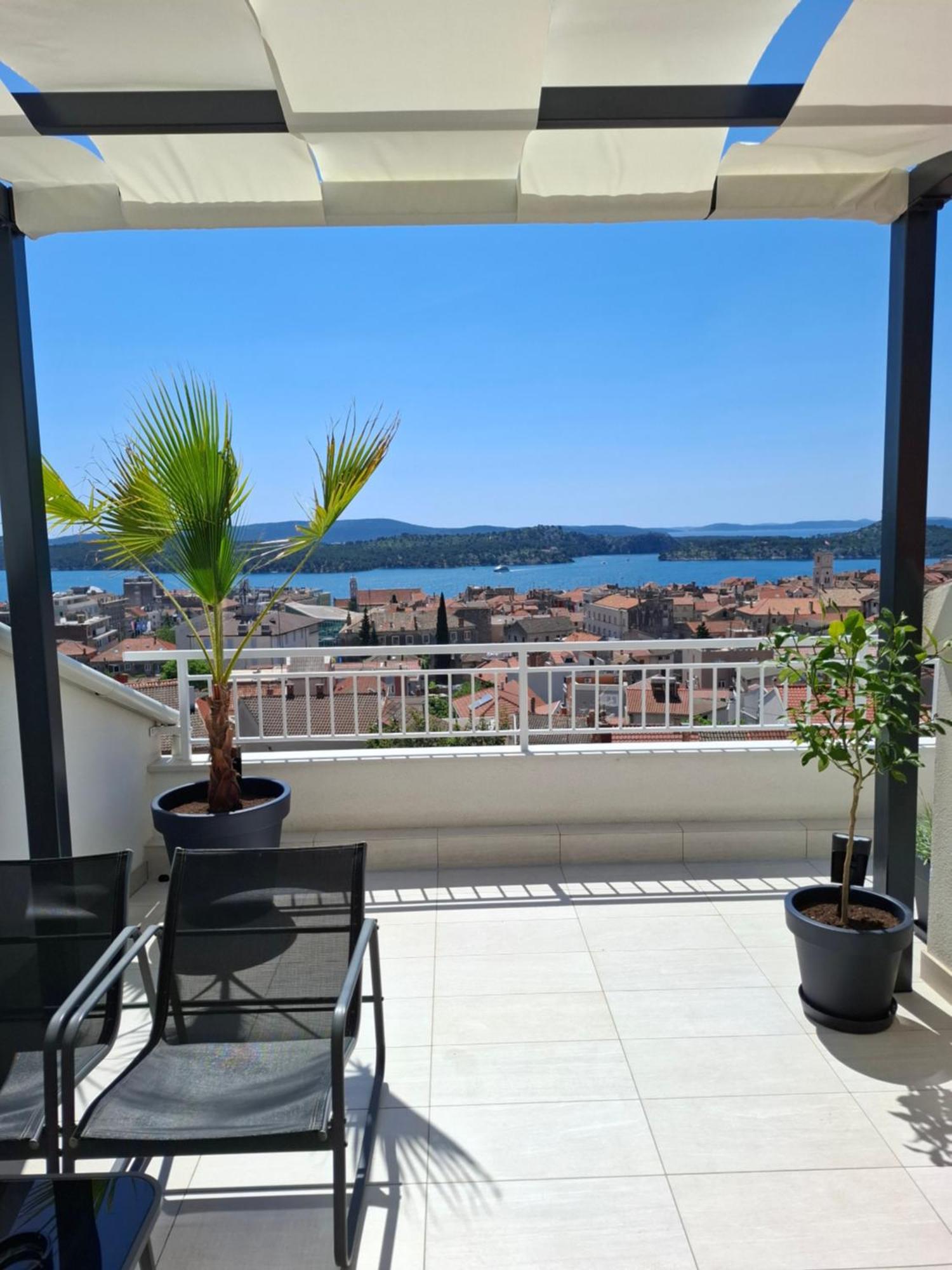 Carla Panorama Apartment ชิเบนิก ภายนอก รูปภาพ