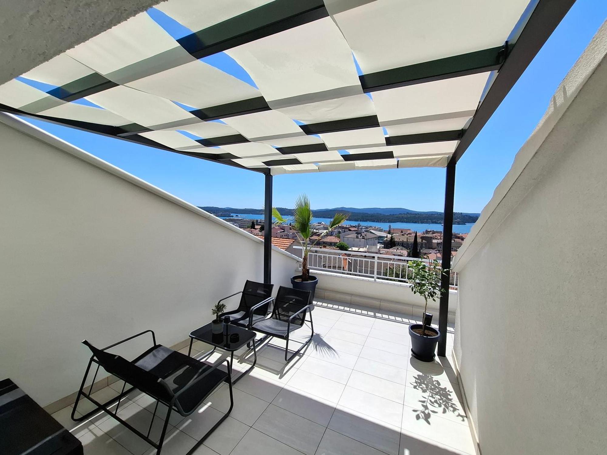 Carla Panorama Apartment ชิเบนิก ภายนอก รูปภาพ